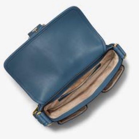 Michael Kors MK Colby Medium Leather Shoulder Bag  NWT - Picture 4 of 14